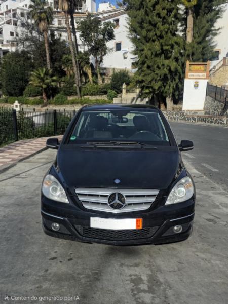 Mercedes B