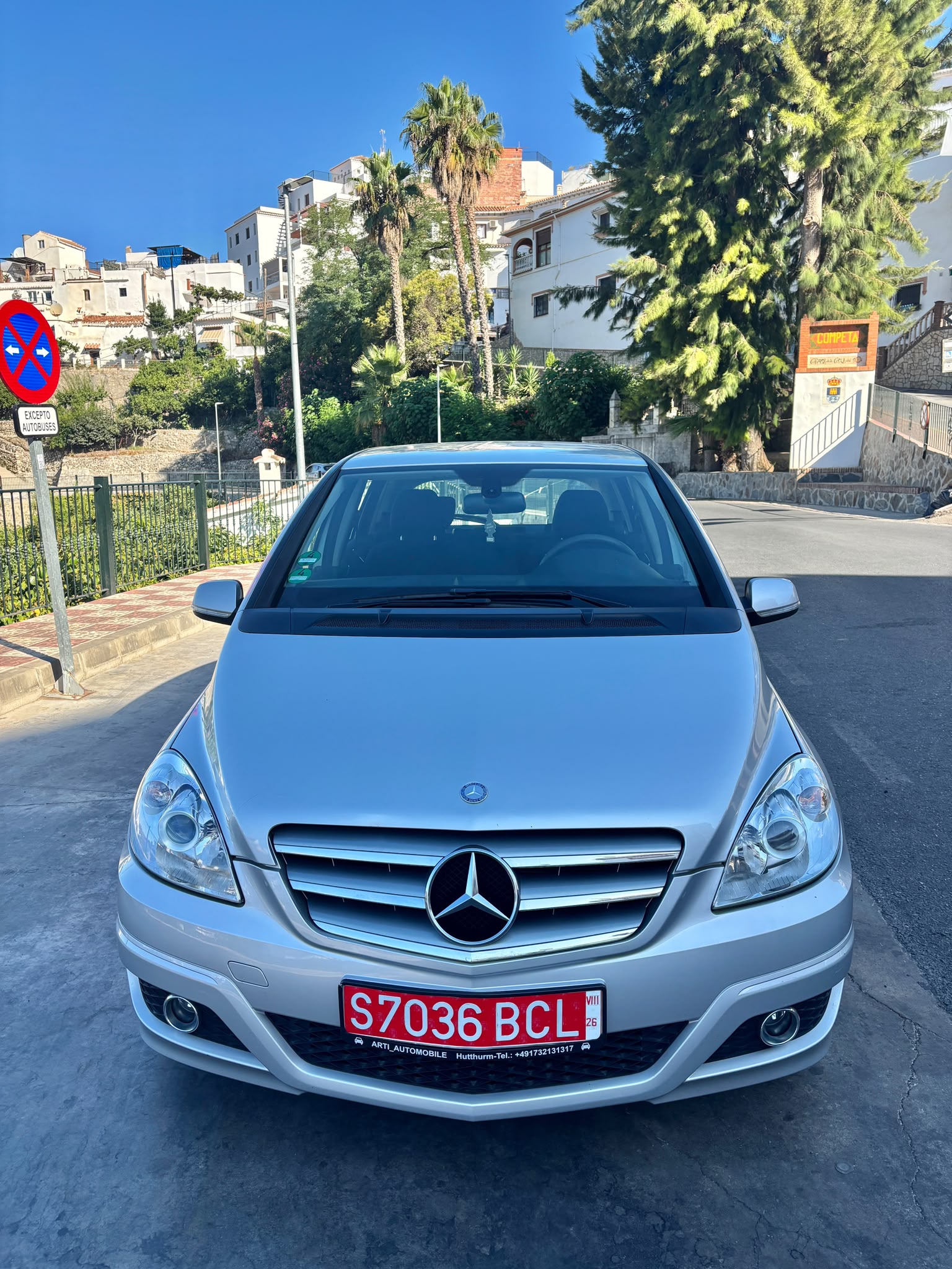 Mercedes B